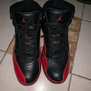 Air Jordan 12 flu game sz 11.5